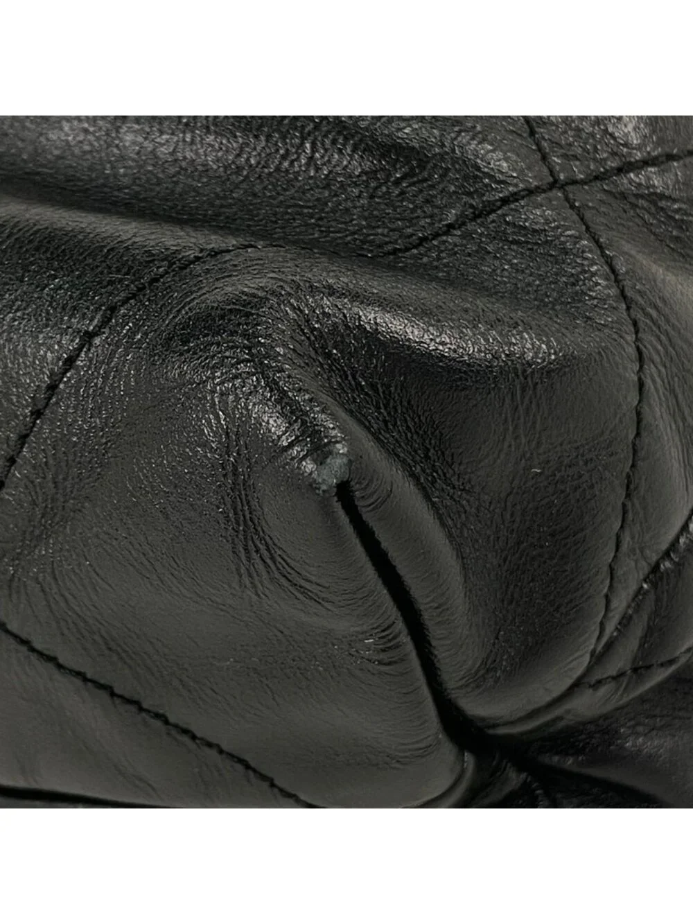 Chanel 22 Small Shoulder Bag Calfskin Black